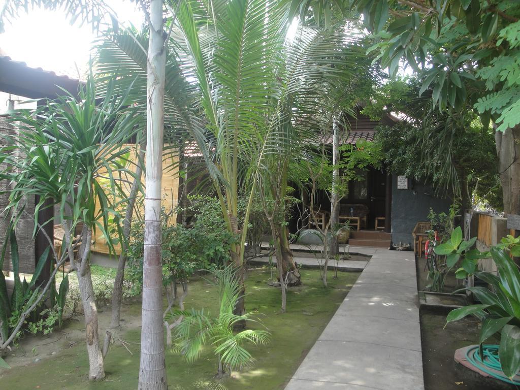 Alexyane Paradise Bungalow ギリ・トラワンガン エクステリア 写真