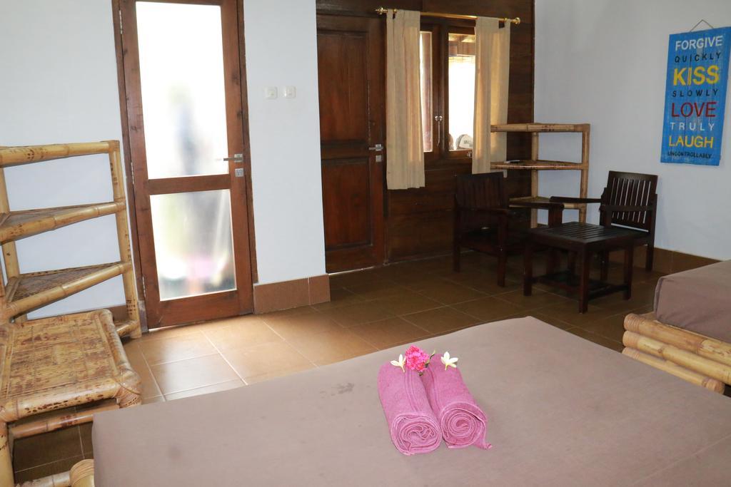 Alexyane Paradise Bungalow ギリ・トラワンガン エクステリア 写真