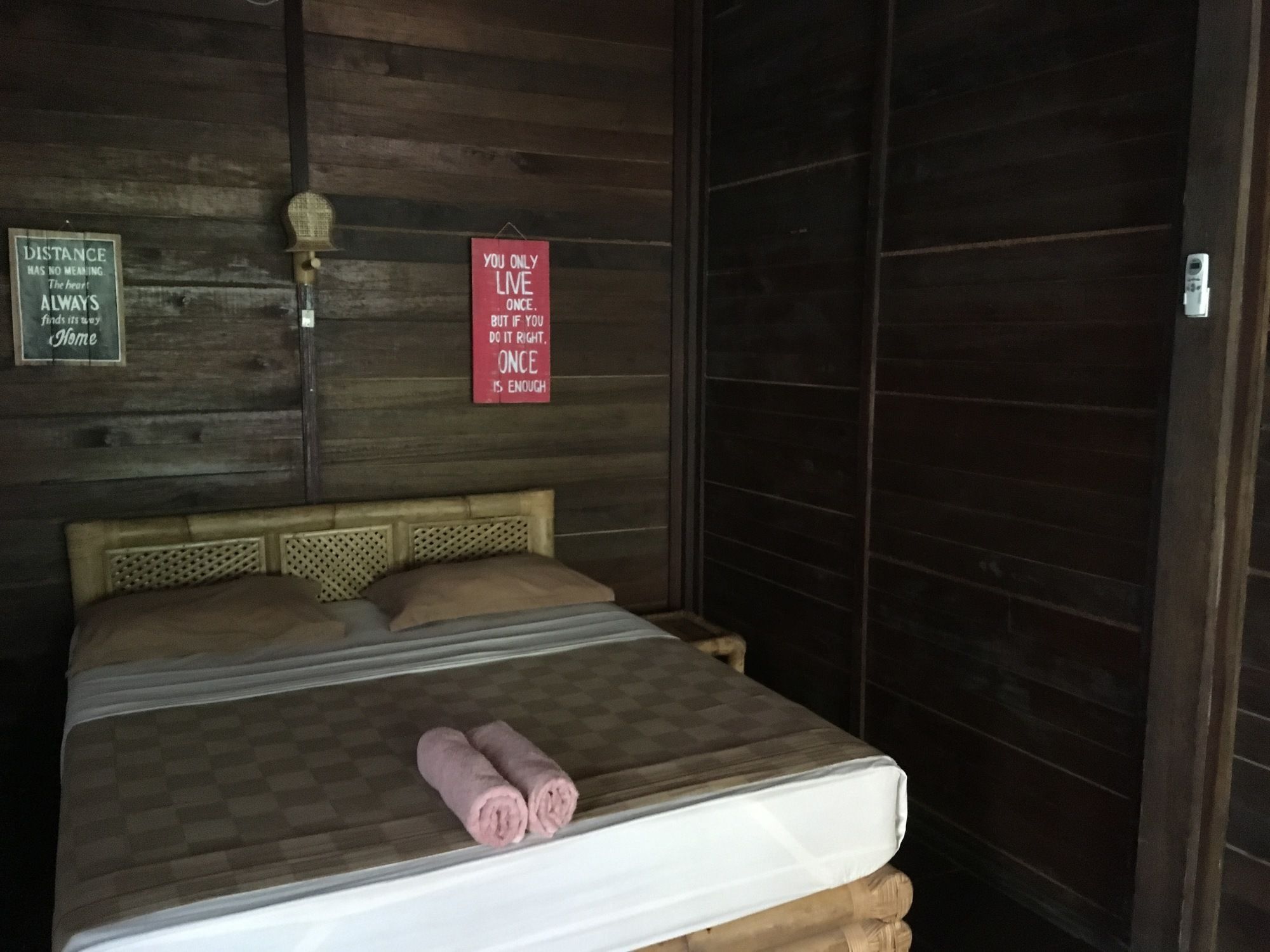 Alexyane Paradise Bungalow ギリ・トラワンガン エクステリア 写真